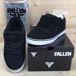 FALLEN Kids Chief Jamie Thomas Sig Model Size 4